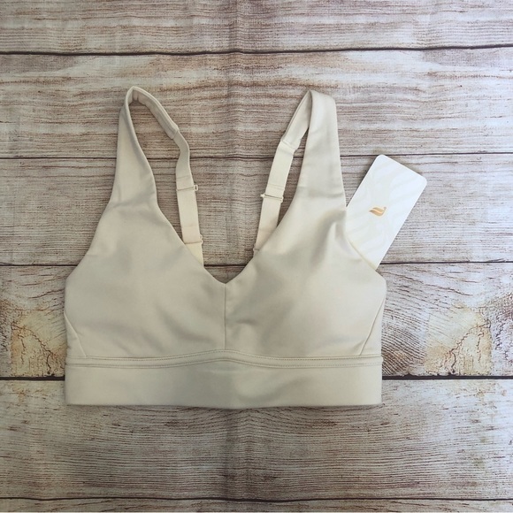 Fabletics All Day Sports Bra - Picture 1 of 5